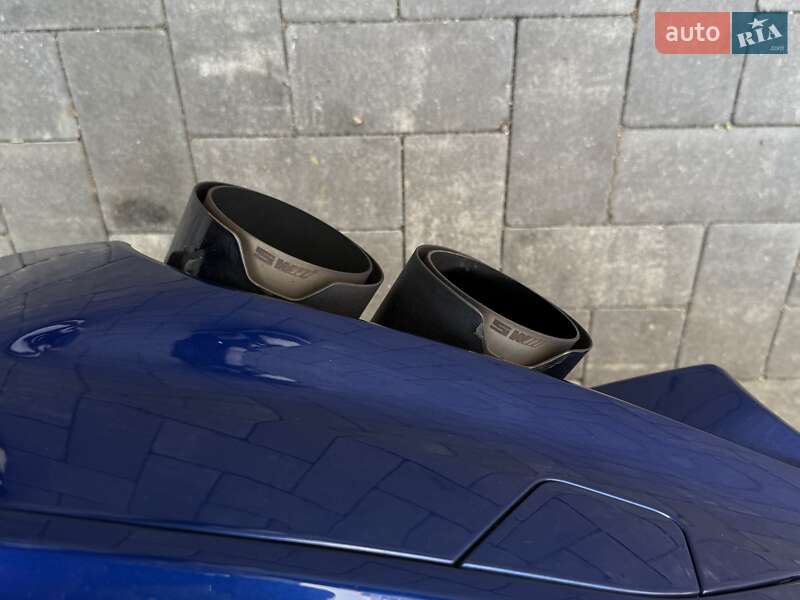 Седан BMW M5 2019 в Киеве