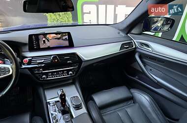 Седан BMW M5 2019 в 