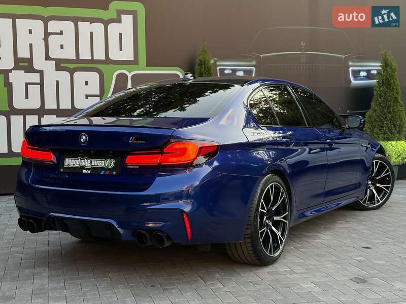 Седан BMW M5 2019 в Киеве