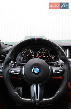 Седан BMW M5 2011 в 