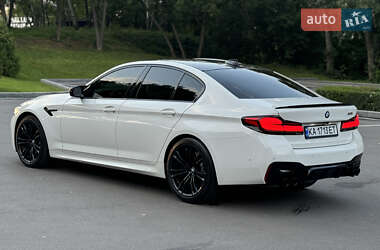 Седан BMW M5 2020 в 