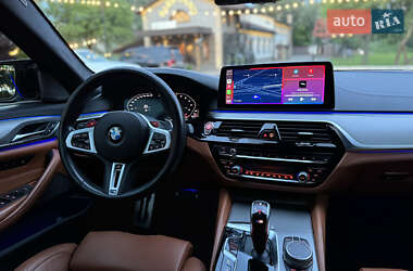 Седан BMW M5 2020 в 