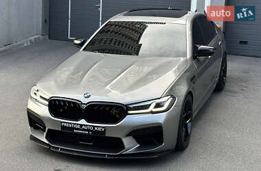 Седан BMW M5 2019 в 