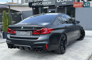 Седан BMW M5 2019 в 