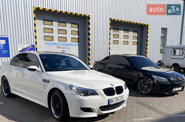 Седан BMW M5 2006 в Ровно