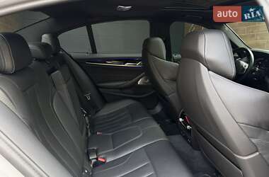 Седан BMW M5 2023 в 