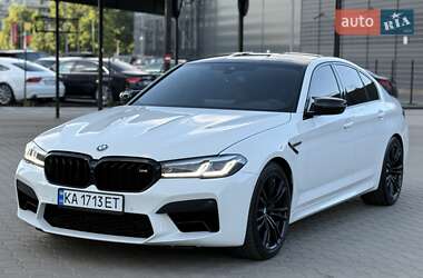 Седан BMW M5 2020 в 