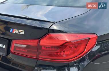 Седан BMW M5 2020 в 