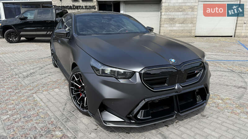 BMW M5 2024 BMW M5 2024