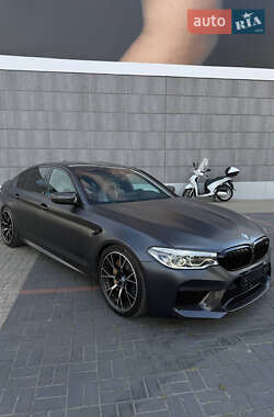 Седан BMW M5 2019 в Киеве