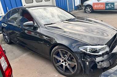 Седан BMW M5 2011 в Києві