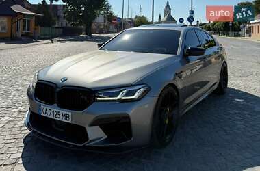 Седан BMW M5 2019 в Виноградові