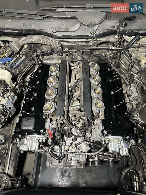 Седан BMW M5 1999 в Виноградове