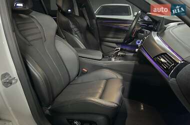 Седан BMW M5 2019 в 