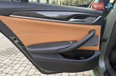 Седан BMW M5 2020 в  фото 55 Седан BMW M5 2020 в