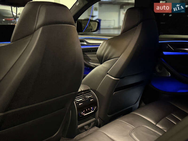 Седан BMW M5 2019 в Киеве фото 53 Седан BMW M5 2019 в Киеве