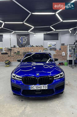 Седан BMW M5 2020 в Львові