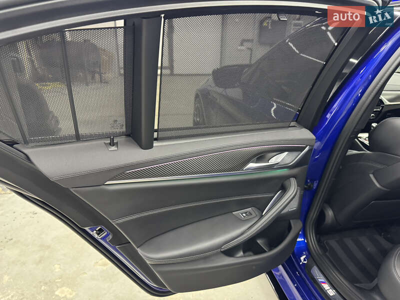 Седан BMW M5 2020 в Львове