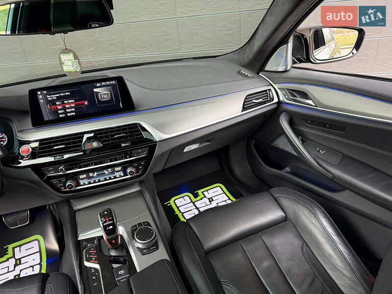 Седан BMW M5 2019 в Киеве фото 18 Седан BMW M5 2019 в Киеве