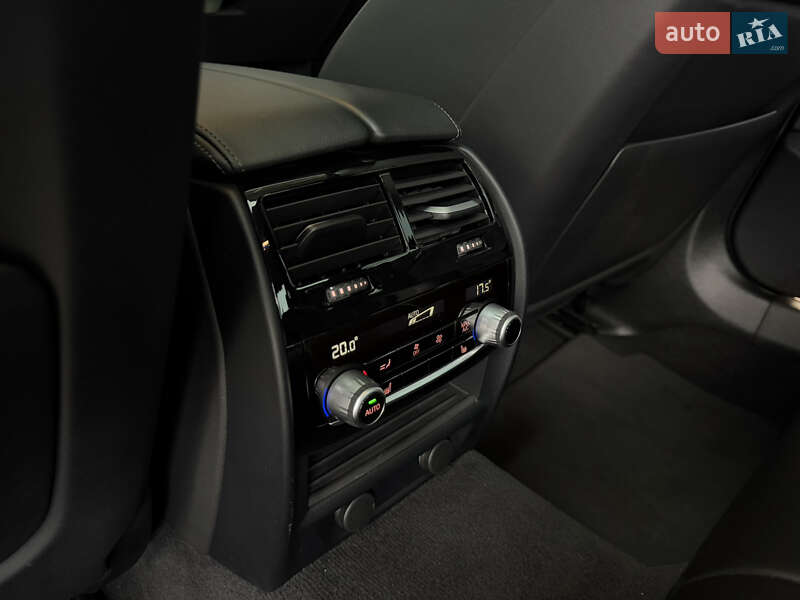 Седан BMW M5 2019 в Киеве фото 27 Седан BMW M5 2019 в Киеве