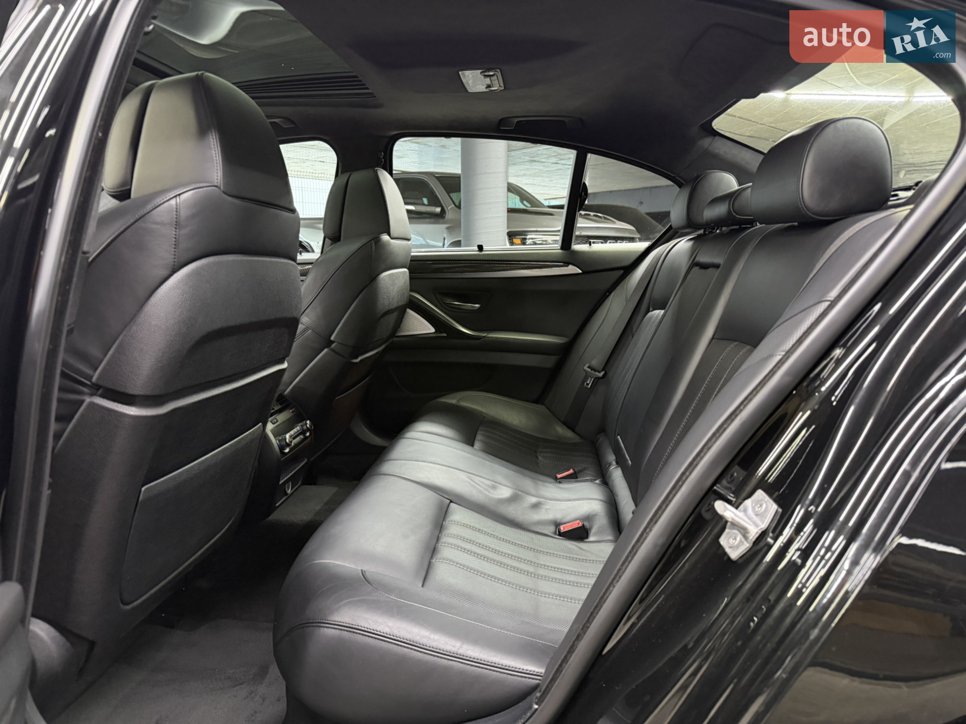 2015 BMW M5 - мініатюра 22