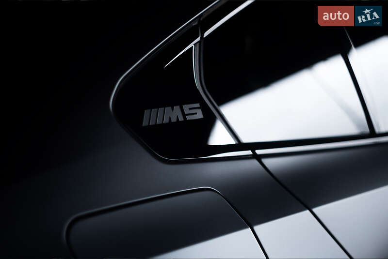 Седан BMW M5 2025 в Киеве фото 12 Седан BMW M5 2025 в Киеве