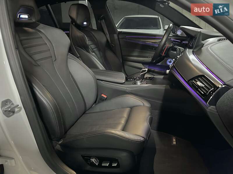 Седан BMW M5 2019 в Днепре