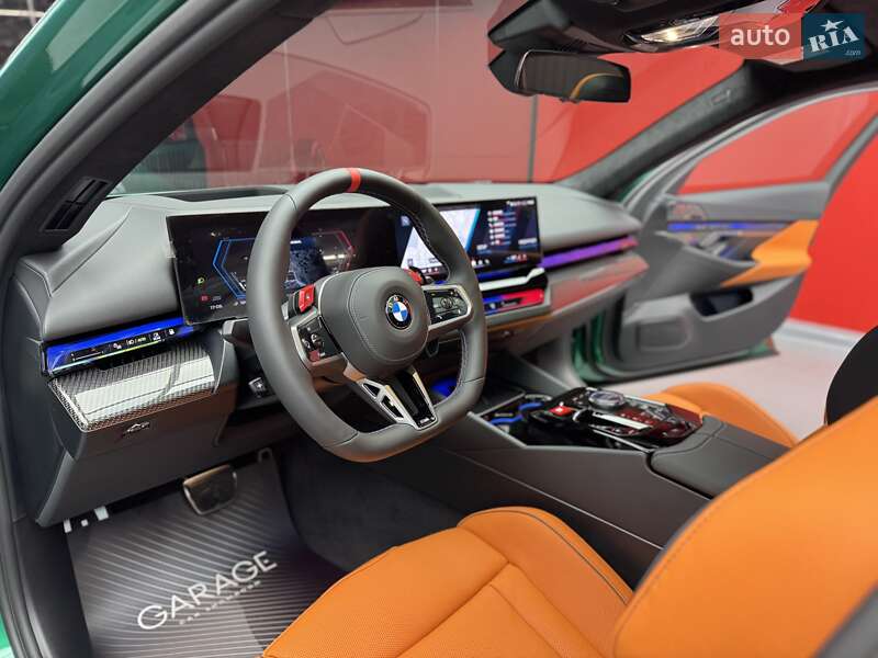Универсал BMW M5 2025 в Киеве