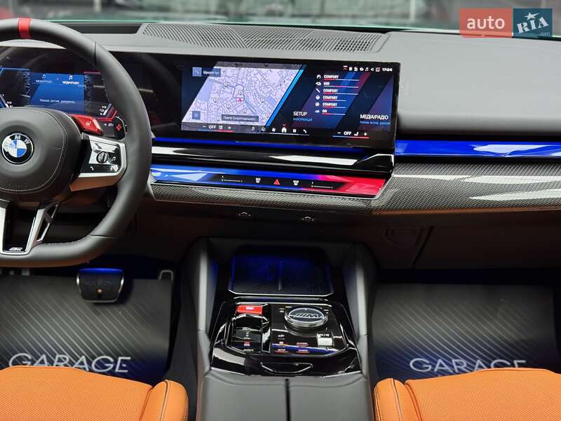 Универсал BMW M5 2025 в Киеве