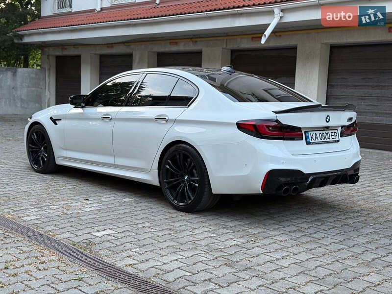 Седан BMW M5 2018 в Києві