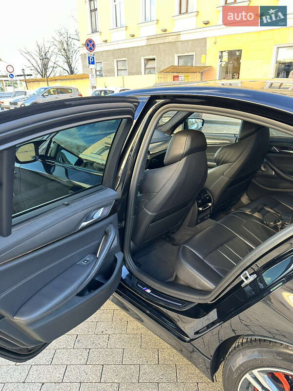 Седан BMW M5 2021 в Одесі