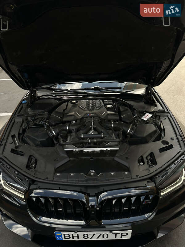 Седан BMW M5 2021 в Одесі