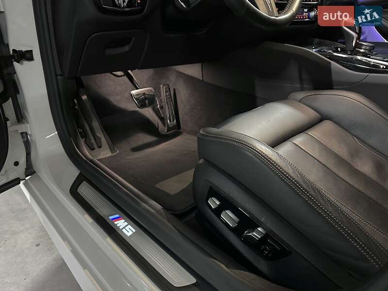 Седан BMW M5 2019 в Днепре