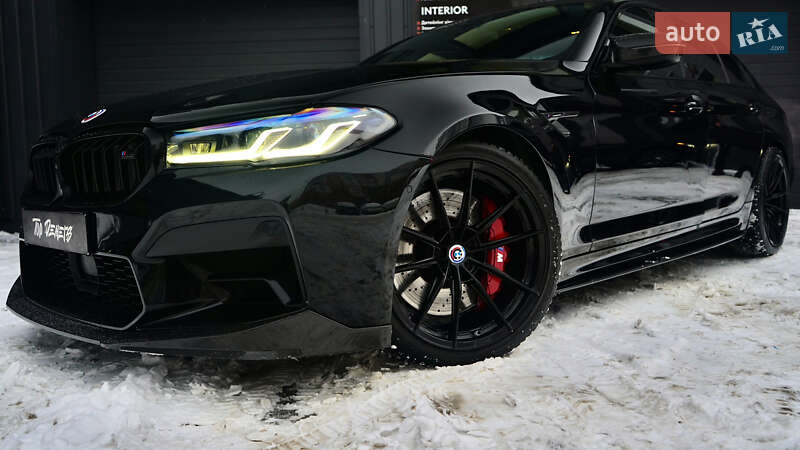 Седан BMW M5 2019 в Львове