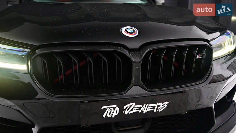 Седан BMW M5 2019 в Львове