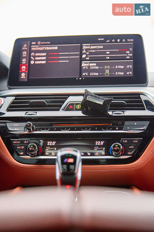 Седан BMW M5 2020 в Полтаве