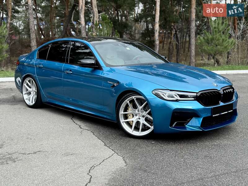 Седан BMW M5 2018 в Києві