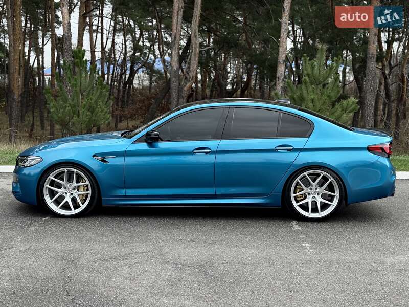 Седан BMW M5 2018 в Києві