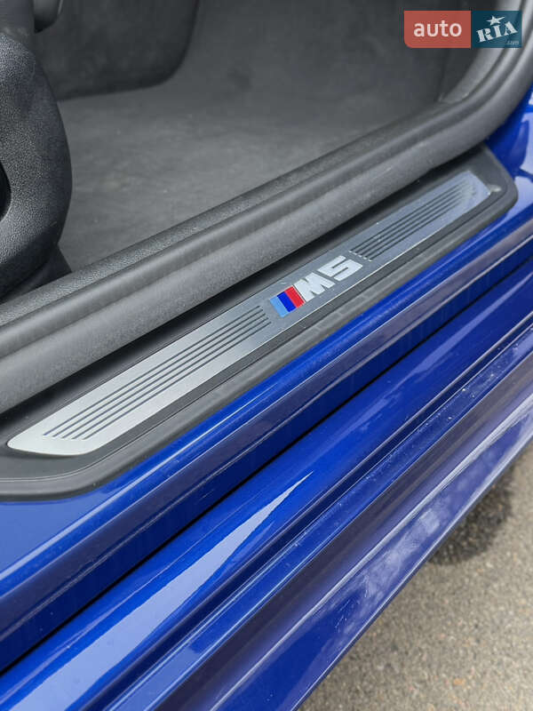 Седан BMW M5 2018 в Одессе