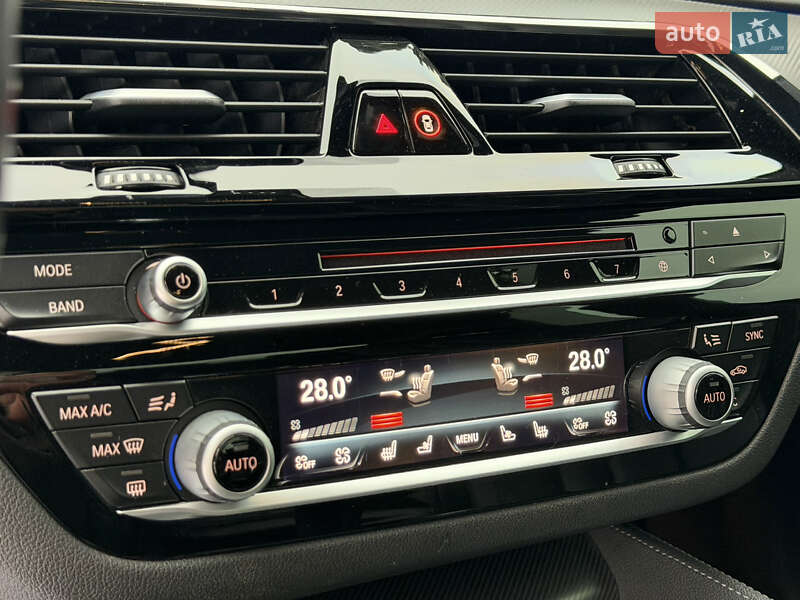 Седан BMW M5 2018 в Одессе