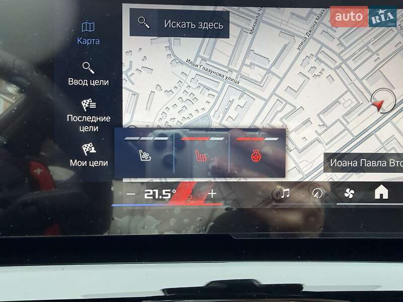 Седан BMW M5 2025 в Киеве