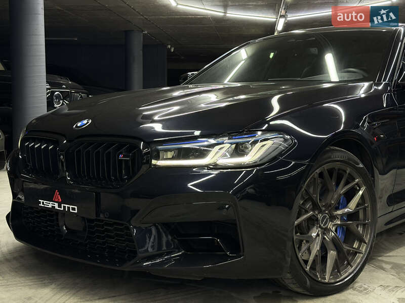 Седан BMW M5 2018 в Одесі