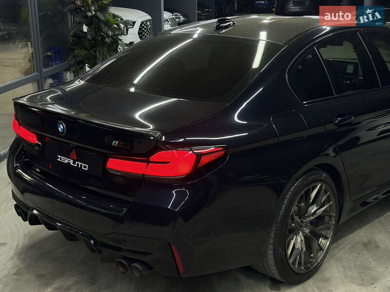 Седан BMW M5 2018 в Одесі
