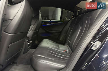 Седан BMW M5 2018 в Одесі