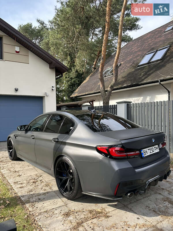 Седан BMW M5 2021 в Києві