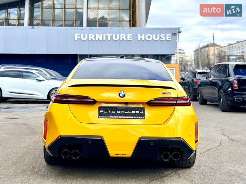 Седан BMW M5 2025 в Киеве фото 11 Седан BMW M5 2025 в Киеве