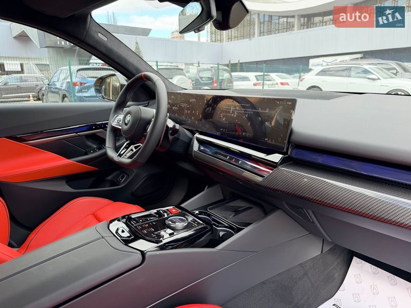 Седан BMW M5 2025 в Киеве фото 41 Седан BMW M5 2025 в Киеве