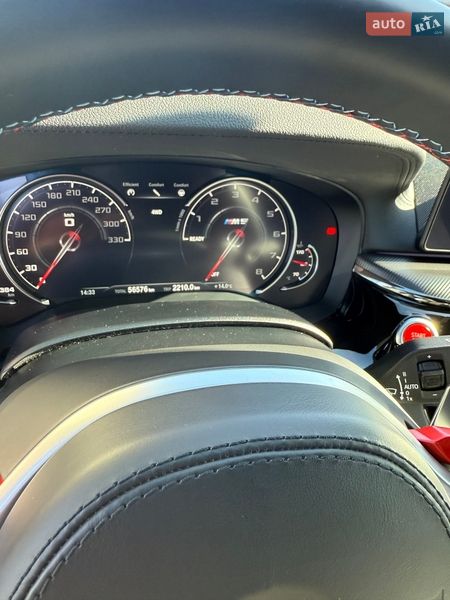 Седан BMW M5 2018 в Львове