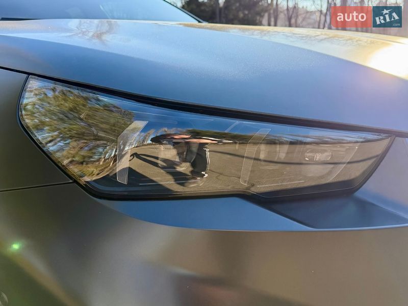 Седан BMW M5 2024 в Киеве