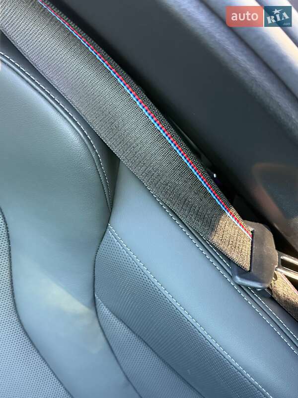 Седан BMW M5 2024 в Киеве